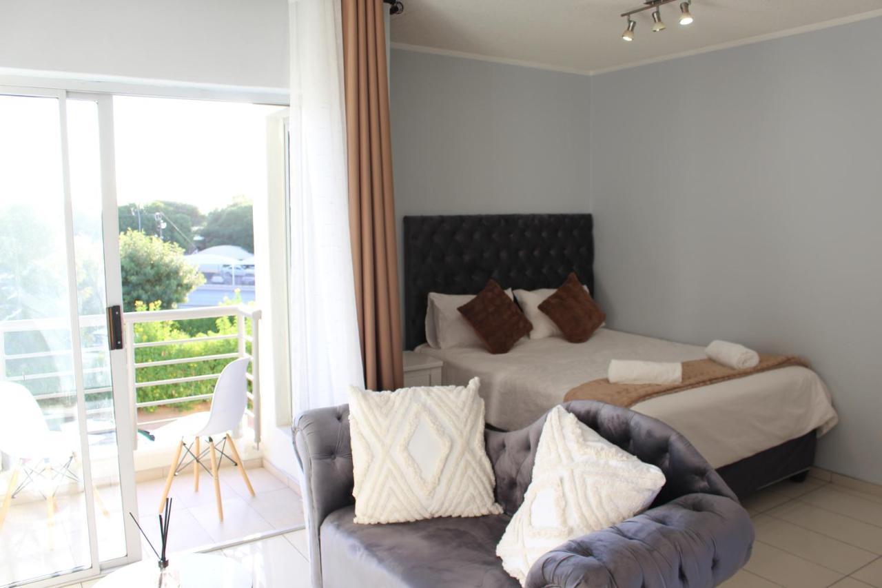 Abigail'S Studio Apartment @ Trift Tower Windhoek Ngoại thất bức ảnh